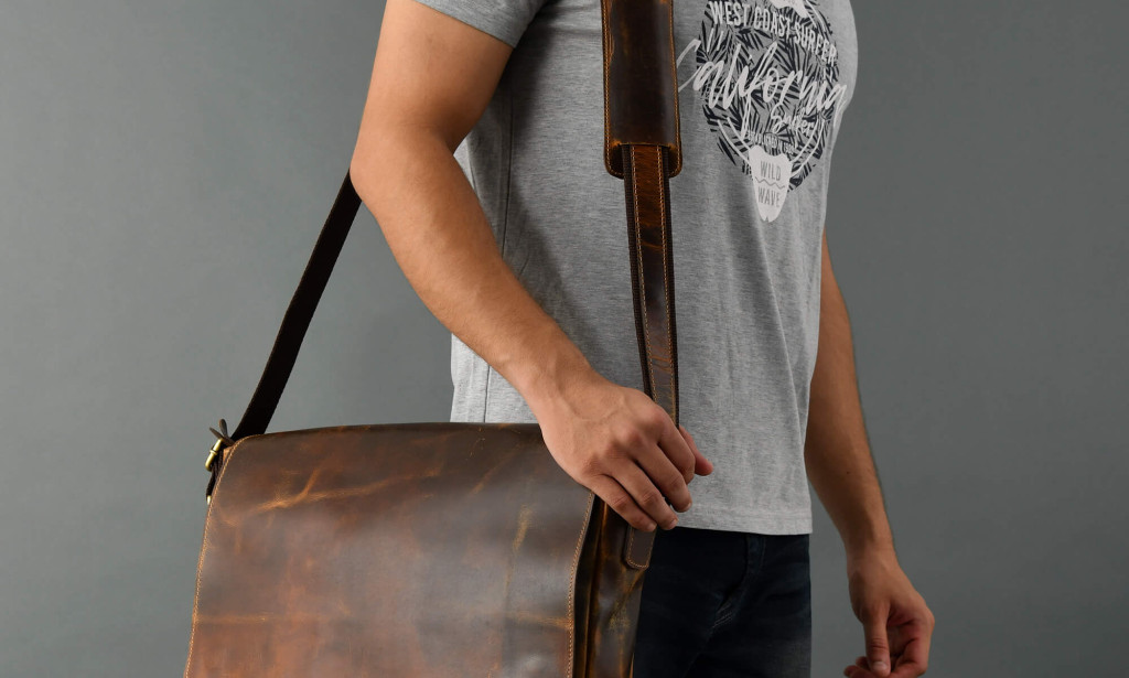 Stylish and Functional Men's Leather Messenger Bags for Every Occasion