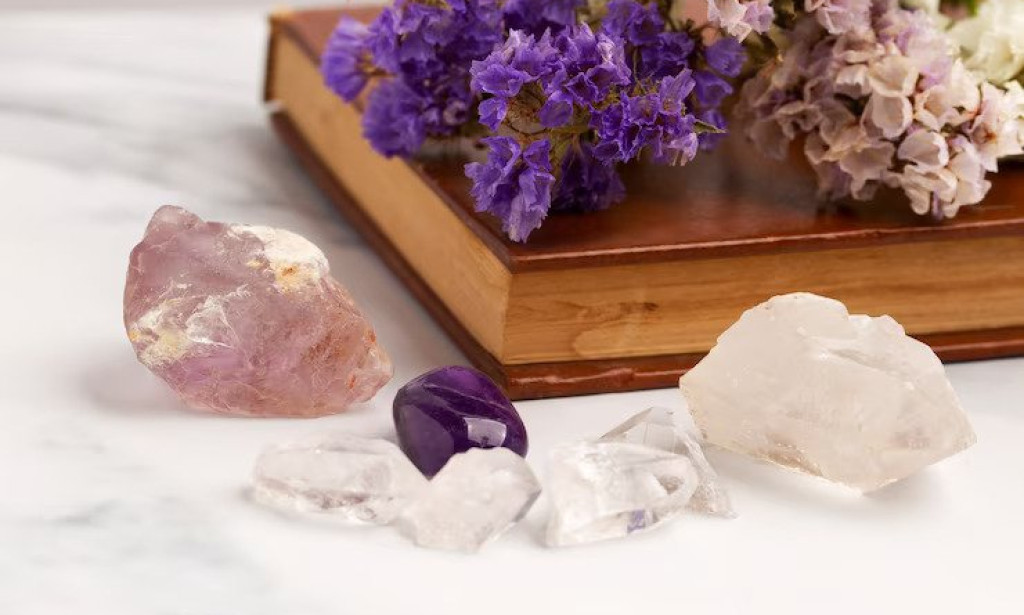 Exploring Earth's Treasures: Bulk Semi-Precious Rough Stones and Aromatic Herbs in London