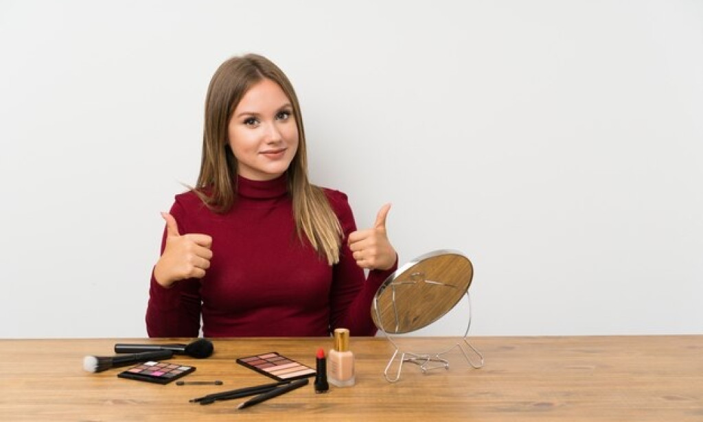 What Type of Makeup Brushes We Should Use?