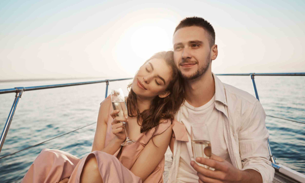 Romantic Yacht Getaways in Dubai: A Couple's Guide to Sailing the Arabian Gulf