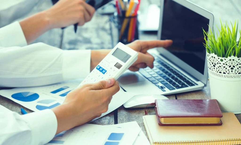 Flowace: Time Tracking Triumph - Your Key to Productivity and Happy Employees