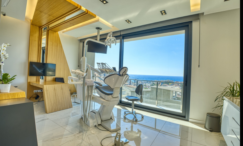 The Top Questions to Ask Before Choosing a Dental Insurance Plan