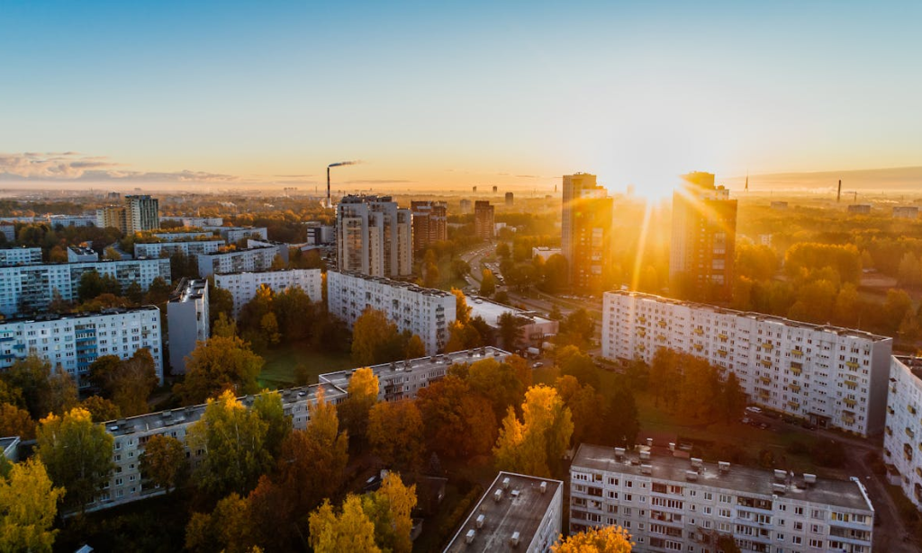 Top Benefits of Land Loans for Expanding Your Real Estate Portfolio