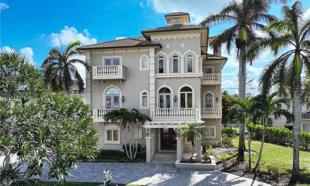 The Benefits of Working with a Local Real Estate Agent When Buying in Bonita Springs