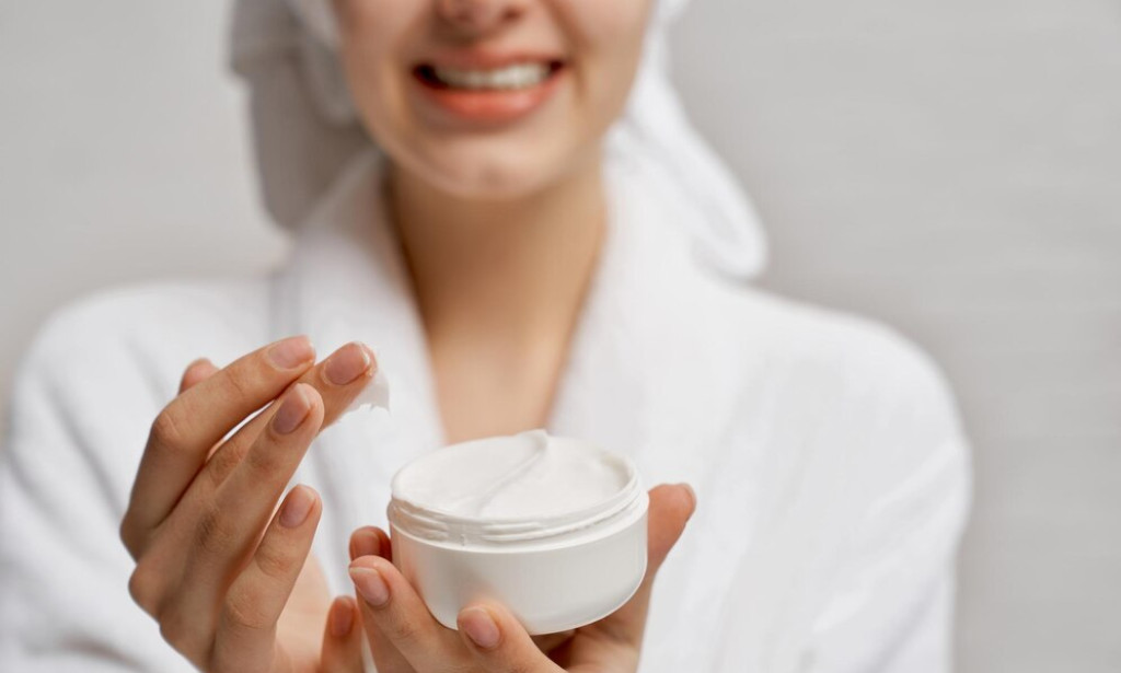 Can I Use Ceramide Moisturizer Daily?