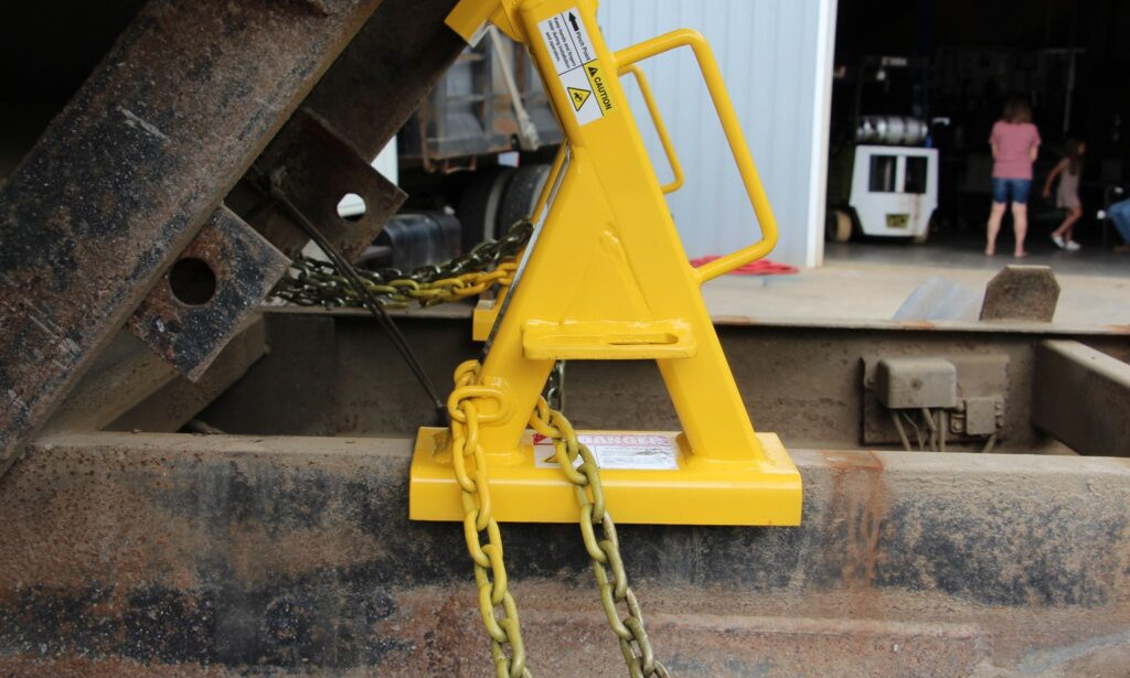 One Mistake Could Cost a Life: Why Secure Truck Bed Support is Critical