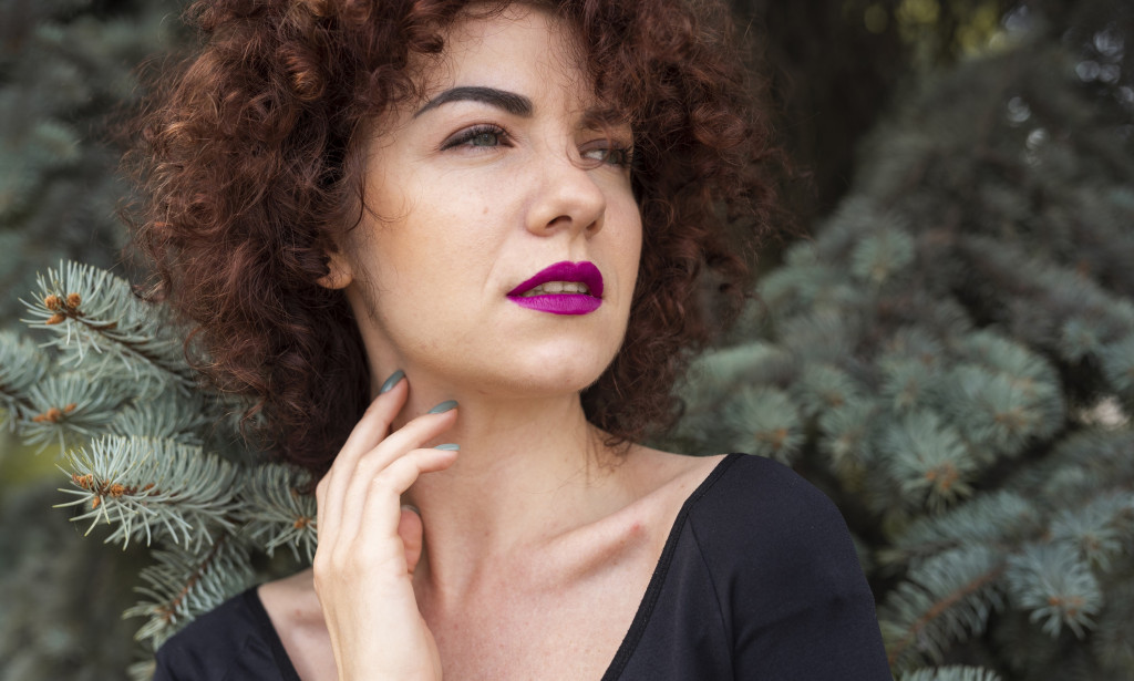 What Skin Tone Looks Good with Dark Brown Matte Lipstick?