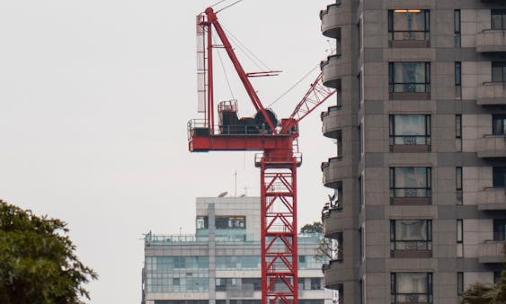 Banking Pullback, Private Capital Push: How Hard Money Is Filling the 2026 Credit Gap