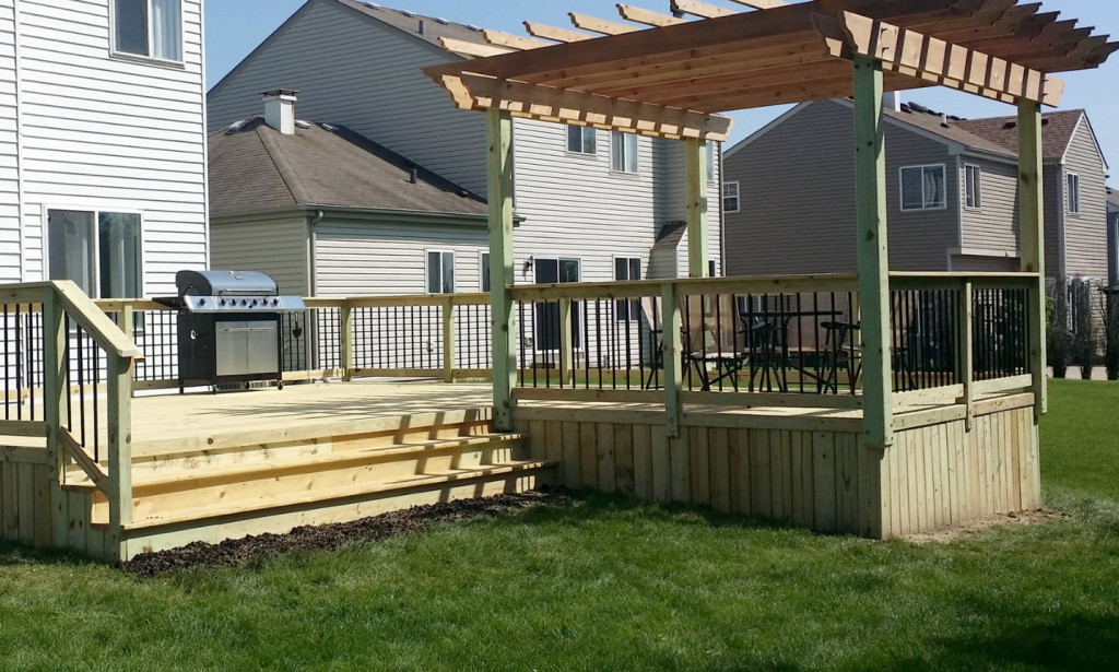 Top Outdoor Living Trends to Watch This Summer