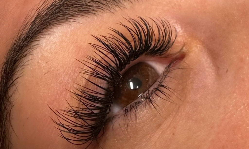 Are Lash Extensions Right for Your Lifestyle? A Practical Guide