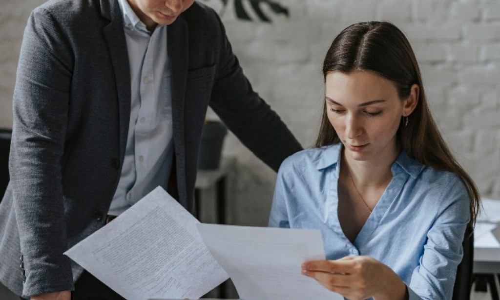 Maintaining Professional Accountability: The Checklist for Submitting Virtual Excuses to Human Resources